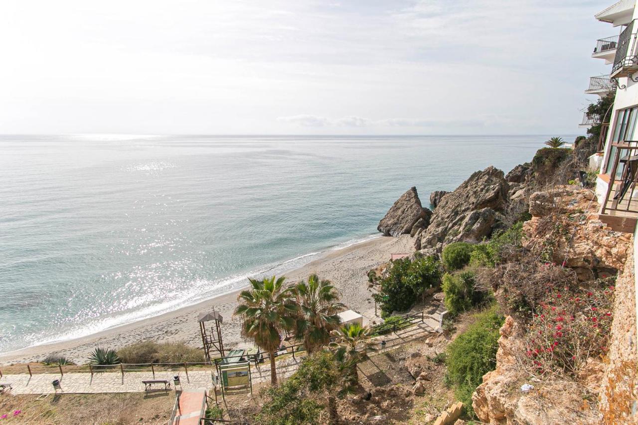 Carabeo 2 Dorm Nerja Apartment Exterior photo